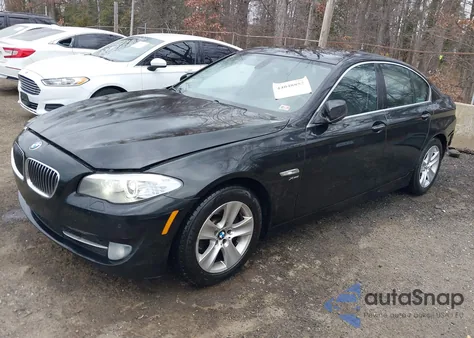 2012 BMW 528I xDrive из США, поврежденный, VIN WBAXH5C53CDW10500